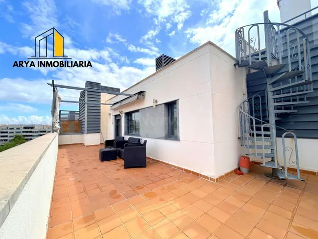 Espectacular Ático en Torrejon de Ardoz con Amplia Terraza y - foto 4