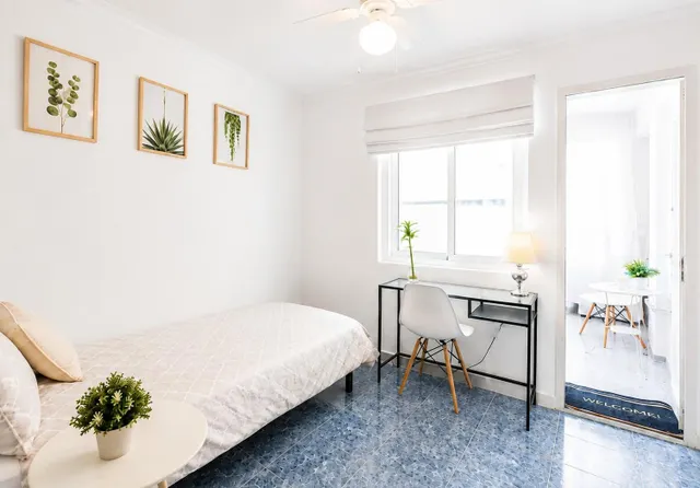 Ático de 4 habitaciones con garaje en Ciutat Jardí — 12