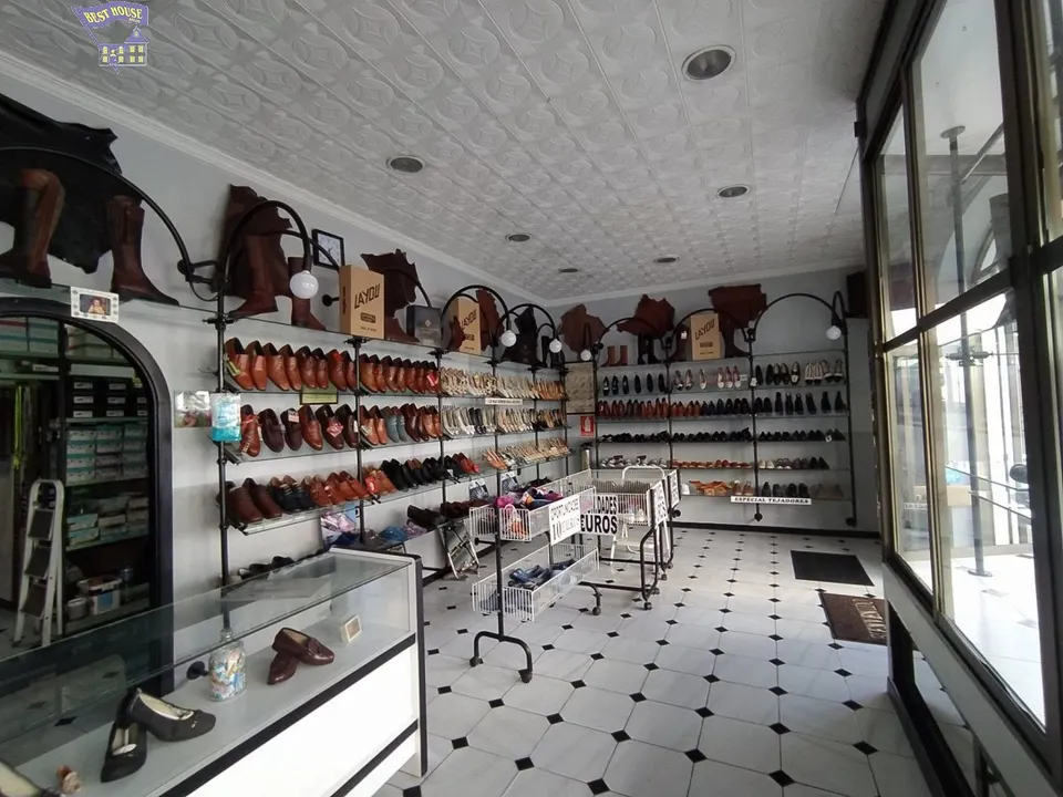 VENTA DE LOCAL ZONA CAMINO DE BORNOS