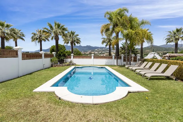 Chalet 5 habitaciones 510m² en venta - Marbella — 2