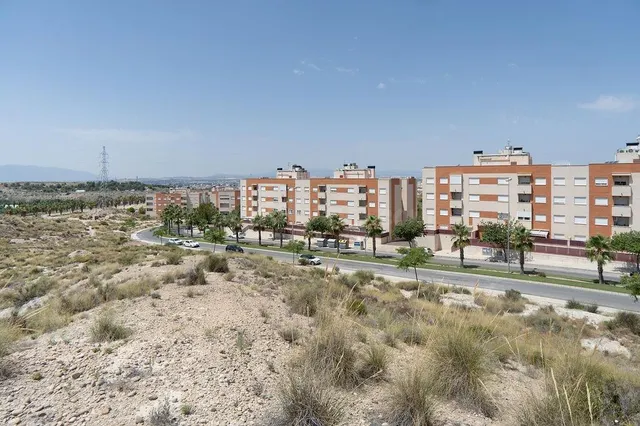 Suelo urbano en Altorreal - foto 4