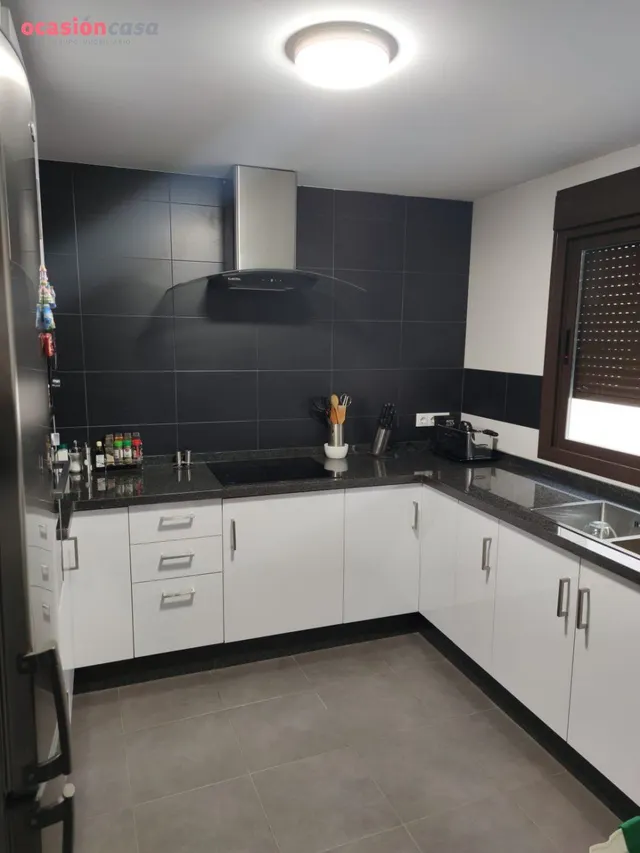 PRECIOSA CASA EN EL CARPIO!! — 45