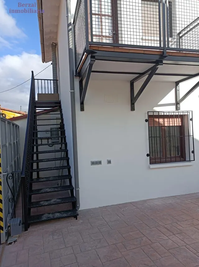 Casa para entrar a vivir de 99 metros mas 16 metros de bodeg - foto 5