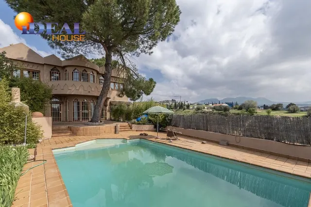 Espectacular casa independiente con piscina y grandes vistas - foto 3