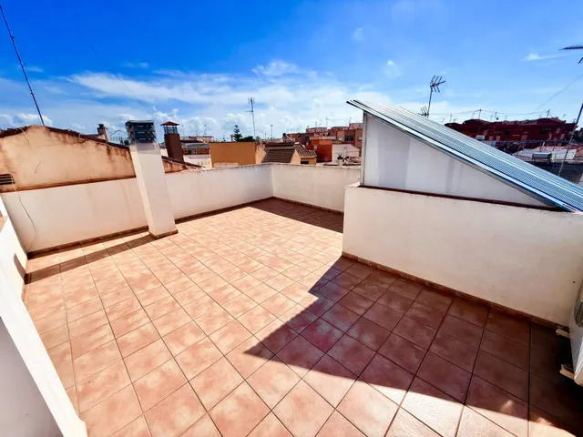 Amplia casa con garaje privado en San Pedro del Pinatar a 5 minutos andando de la playa — 34