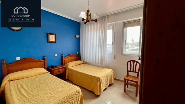 Se vende Hotel de 2 Estrellas , con 20 habitaciones en Murcia .www.euroloix.com — 16