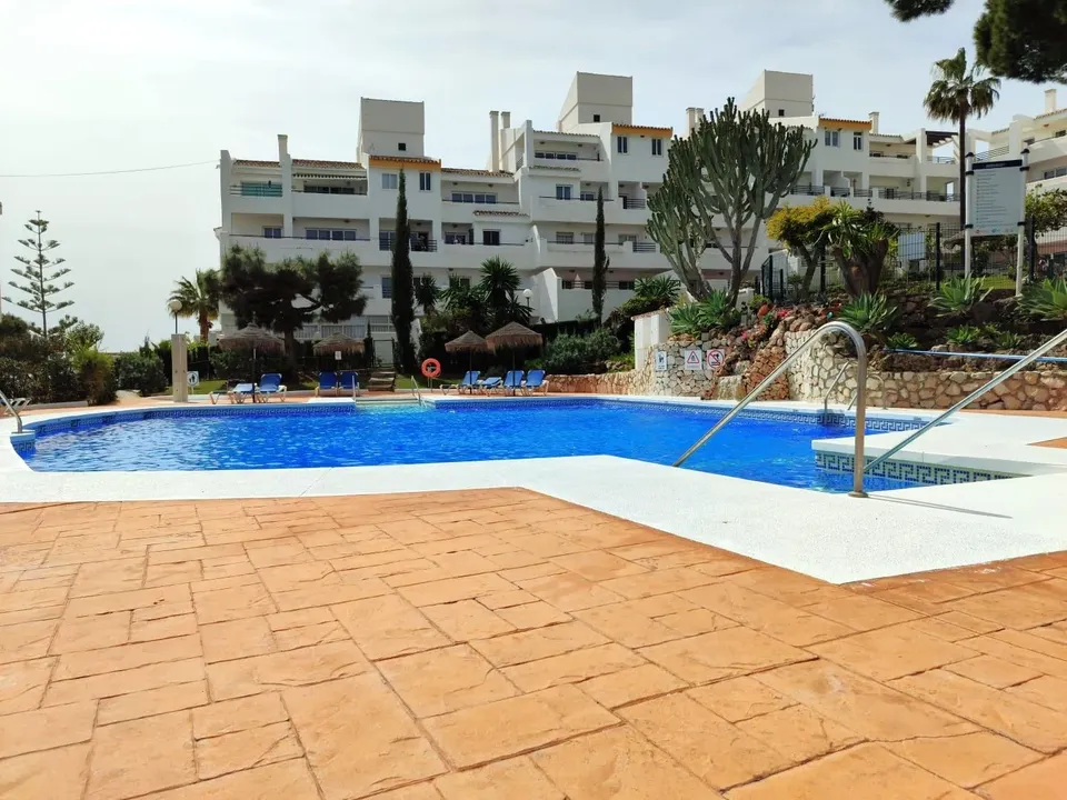 Club La Costa - Piso 2 Dormitorios en Planta Baja, Garaje, Trastero, Piscina Comunitaria,