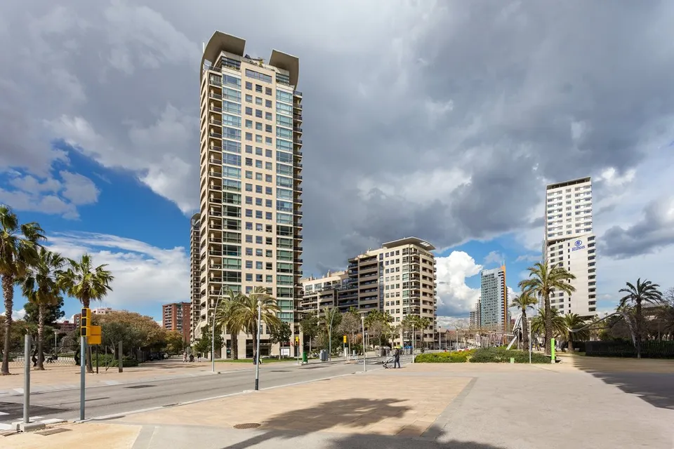 Piso en alquiler en Diagonal Mar