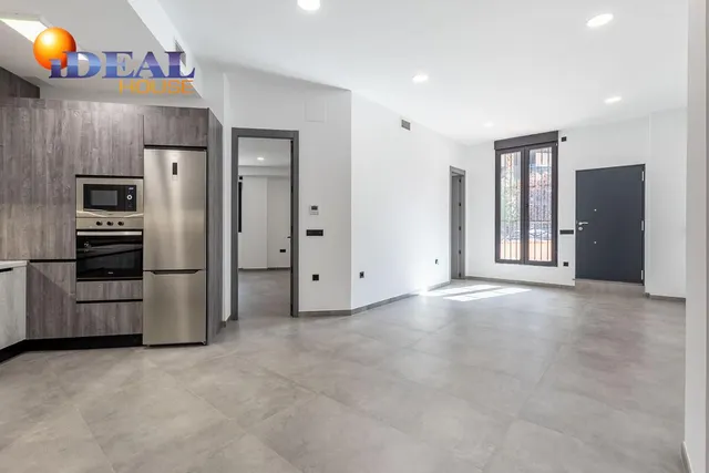 Vivienda a estrenar en urbanización privada en Parque Almunia con sauna, gimnasio y piscina comunitaria. — 8