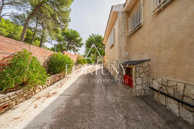 Casa en venta en calle Principal, Cabra del Camp. — 42