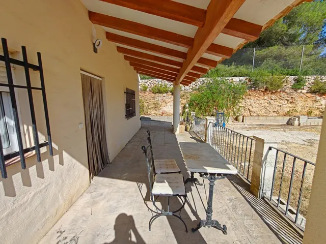 Chalet con piscina — 21