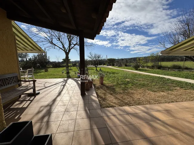 Costa Brava | Albons : Exclusiva finca con piscina, jardín y - foto 2