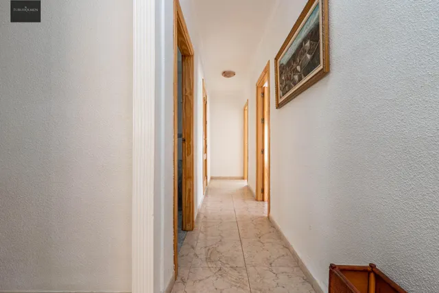 Amplia Casa en Venta en Guadix - Oportunidad de Inversión — 6