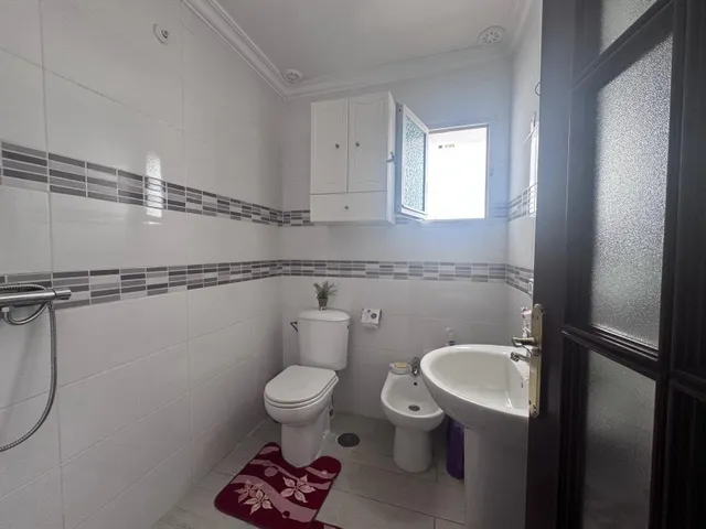 SE VENDE PISO EN CALLE MAESTRO ÁLVAREZ BEIGBEDER — 11