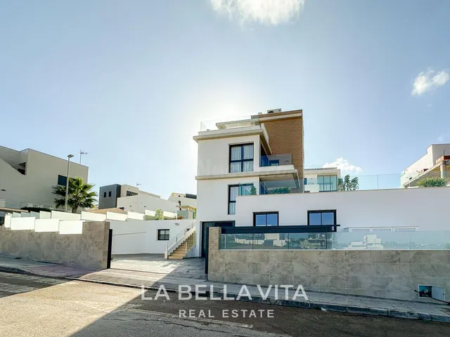 Villa 6 habitaciones 406m² en venta - Urbanización Perla del - foto 3