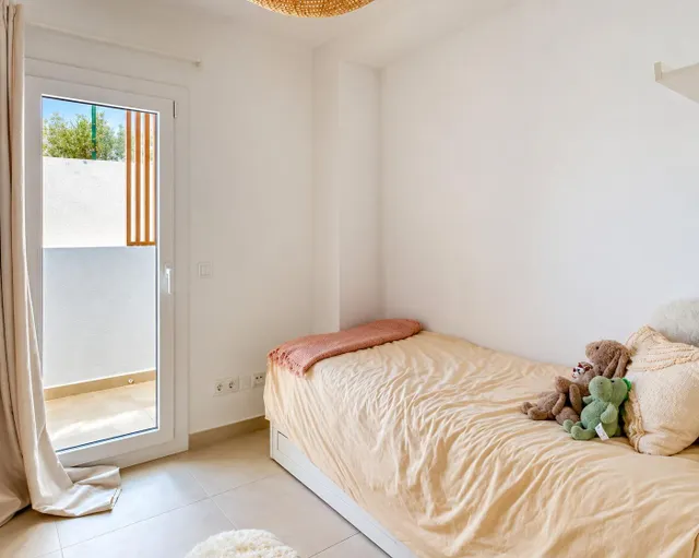 Exclusivo piso de obra nueva en torreblanca del sol, Fuengirola, con terraza, piscina y garaje — 19