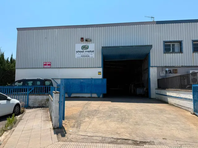 Nau Industrial de 1.035 m2 en venda  a Palafolls — 21