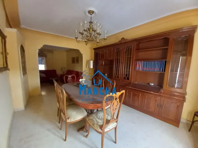 *95.000€* inmobiliaria la mancha vende preciosa casa de 3 habitaciones en el pueblo de Barrax ( Albacete ). — 6
