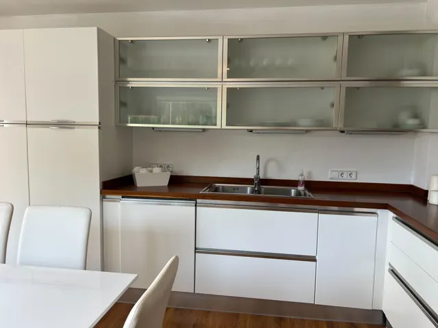 FINCA RÚSTICA EN VENTA CON PISCINA Y JARDÍN — 16