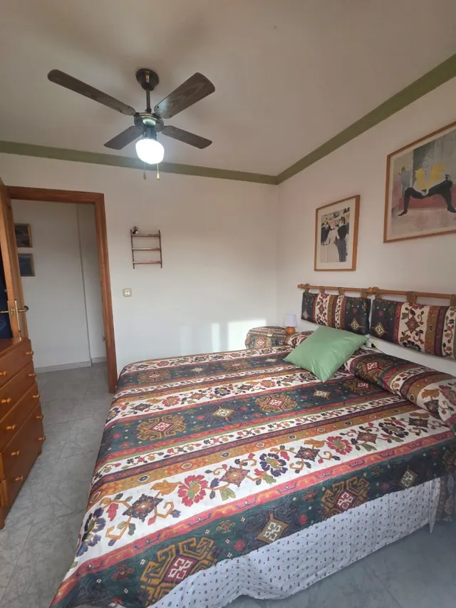 Piso de 150 m2, 4 dormitorios y garaje a un minuto de la playa — 23