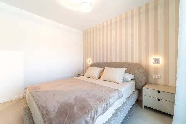 Apartamento 3 habitaciones 102m² en venta - Centro — 28