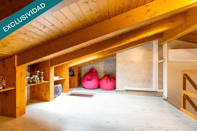 Villa exclusiva con piscina (LICENCIA TURÍSTICA) — 22