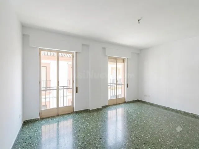PISAZO PARA PONER A SU GUSTO EN PLENO CENTRO DE CÓRDOBA CON  - foto 2