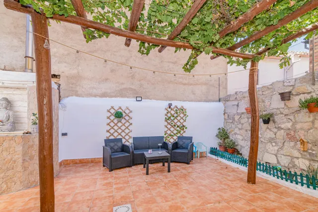UNA CASA CON ENCANTO, ALMA Y MUCHO QUE CONTAR EN EL CORAZÓN DE ATARFE — 36