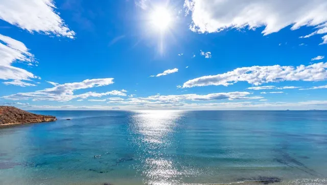 Dúplex de 3 dormitorios en primera línea de playa con vistas al mar en orihuela costa — 18