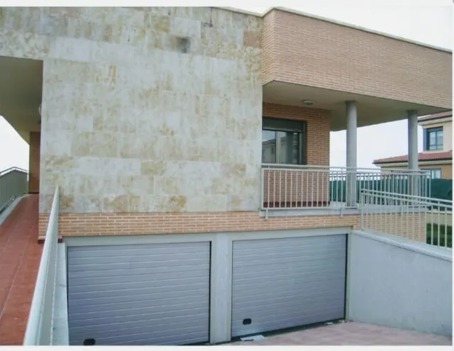 Urbis te ofrece un chalet independiente en venta en La Vellés, Salamanca. — 18