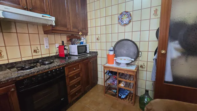 APARTAMENTO EN PRIMERA LINEA LATERAL  A 50 METROS DEL MAR — 13