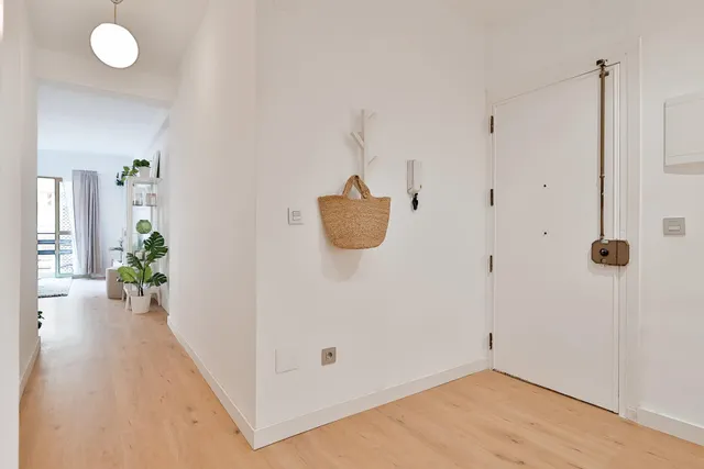 ¡¡¡¡¡ ATENCIÓN INVERSORES!!!!  PISO DE 4 habitaciones CON LICENCIA TURÍSTICA CON ALTA RENTABILIDAD — 25