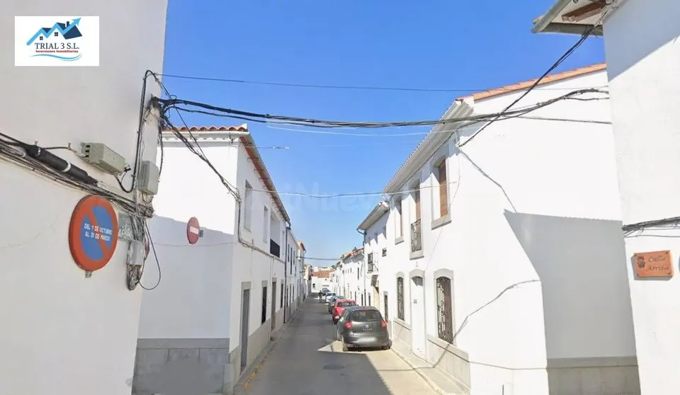 Venta de Casa Adosada en Dos Torres (Córdoba)