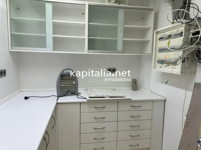 LOCAL EN CALLE PRINCIPAL DE ONTINYENT EN ALQUILER — 10