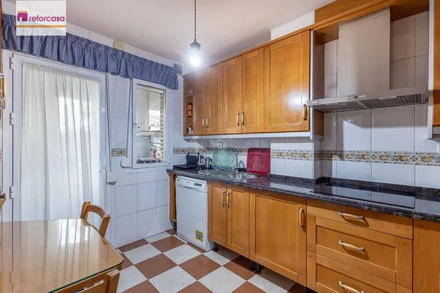 VIVIENDA con encanto en PALACIO DE DEPORTES — 8
