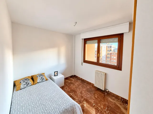 Espectacular dúplex tipo tríplex con solárium privado y vistas en actur — 21