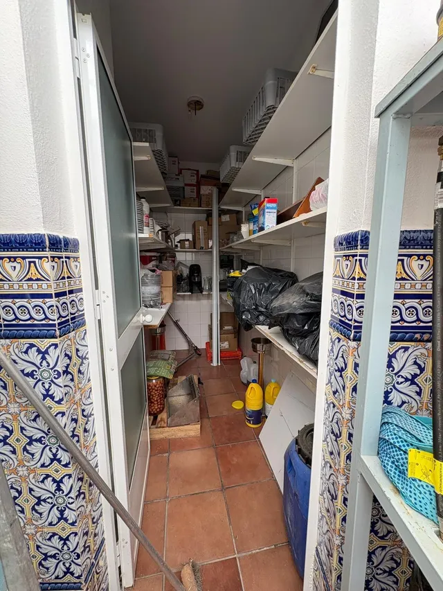 Oportunidad Única: Local Comercial con Vivienda en Planta Primera! — 13