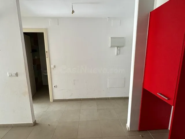 Piso a reformar en venta en Vera, Almería. - foto 2