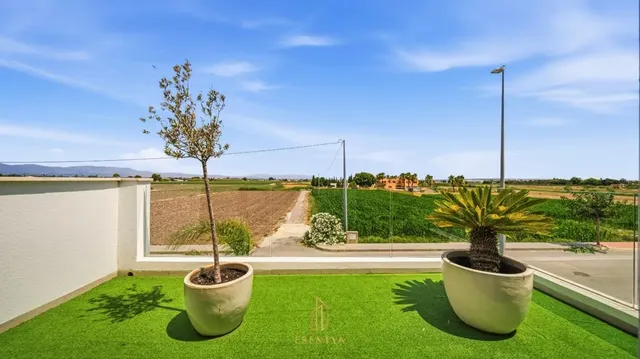 Villa moderna en esquina en Daya Vieja — 18