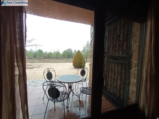 BONITA CASA DE PIEDRA EN ROBLEDO — 6