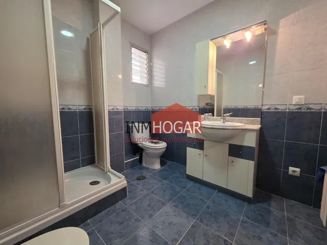 Amplia vivienda de 4 dormitorios con dos terrazas acristaladas en venta la zona sur de Ávila — 17
