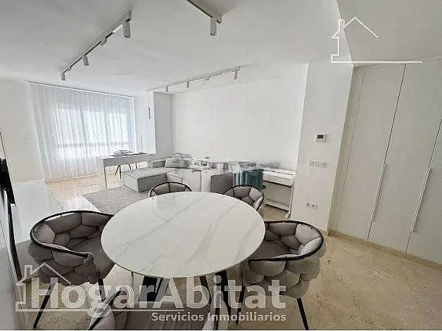 ¡ESPECTACULAR, EN RESIDENCIAL! ALTO, AMPLIO Y LUMINOSO CON P - foto 2