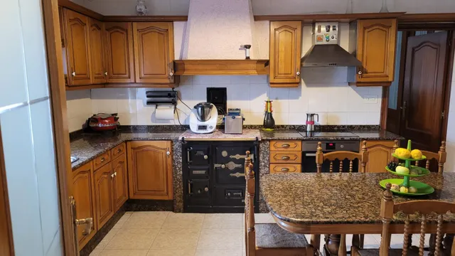 Chalet 6 dormitorios en Vilanova de Arousa — 23