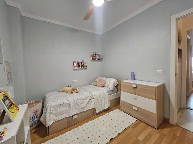 Piso familiar con Garaje, Trastero y Piscina en El Pinillo, a 800 Metros del Mediterráneo — 42