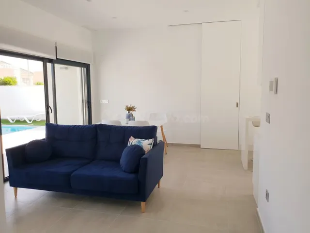 VILLAS DE OBRA NUEVA EN PINAR DE CAMPOVERDE — 4