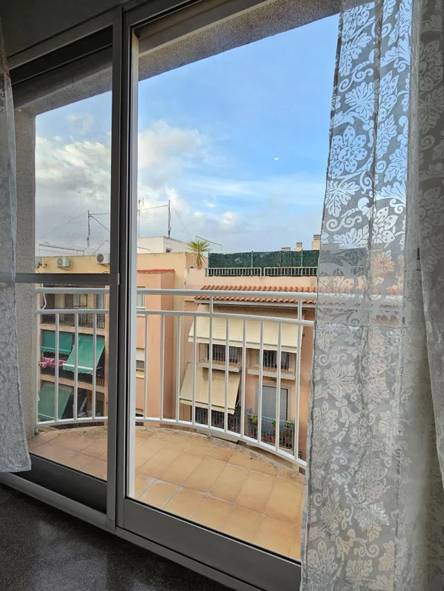 ¡Luminoso piso con garaje y trastero a un paso del centro de San Vicente ! — 10