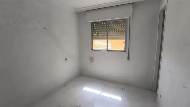 Piso de 76 m2 con 3 dormitorios y ascensor en Jerez Sur — 11