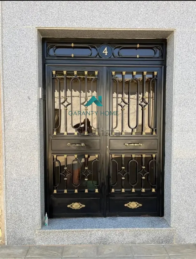 ¡OPORTUNIDAD EN MADRIGALEJO! Piso amplio y totalmente amuebl