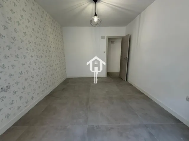 Piso en venta en Alicante, 109m2, 3 habitaciones, 1 baño completo, segunda planta con ascensor en la zona de carolinas bajas. — 6