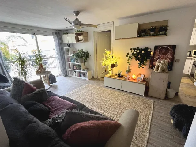 Villa independiente totalmente renovada con apartamento independiente y piscina en La Zenia!!! — 2